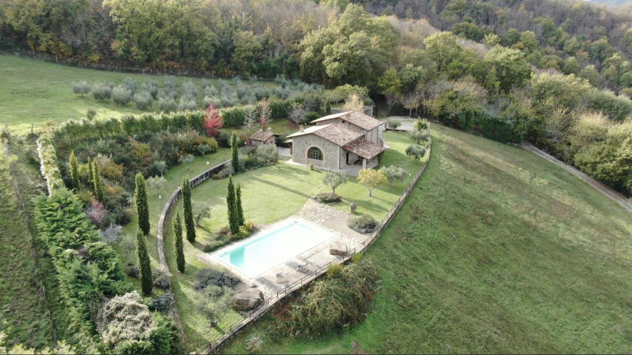 Villa Elisa - Private Pool & Airco Near Reschio Castle Lugnano Екстериор снимка
